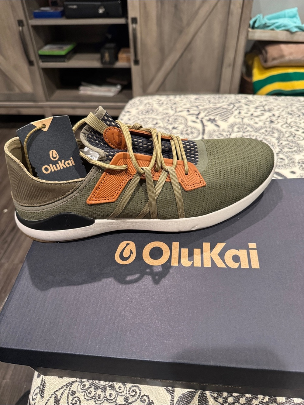 Brand New OluKai Olive and Tan Low-Top Knit Sneaker